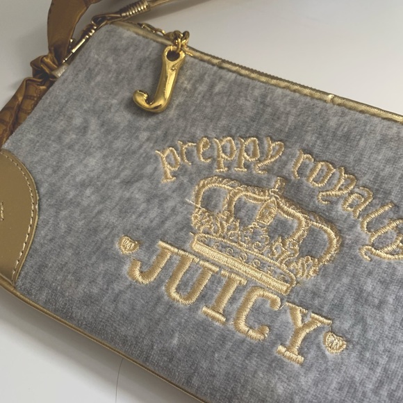 Juicy Couture Clutch/Crossbody Bag - Picture 2 of 6